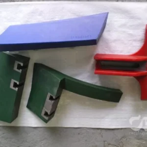 СКРЕБКИ ИЗ ПОЛИУРЕТАНА